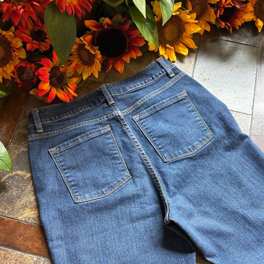 L.L. Bean Classic Fit True Shape Slim-Leg Ankle Jean (NEW) - Picture 6 of 11